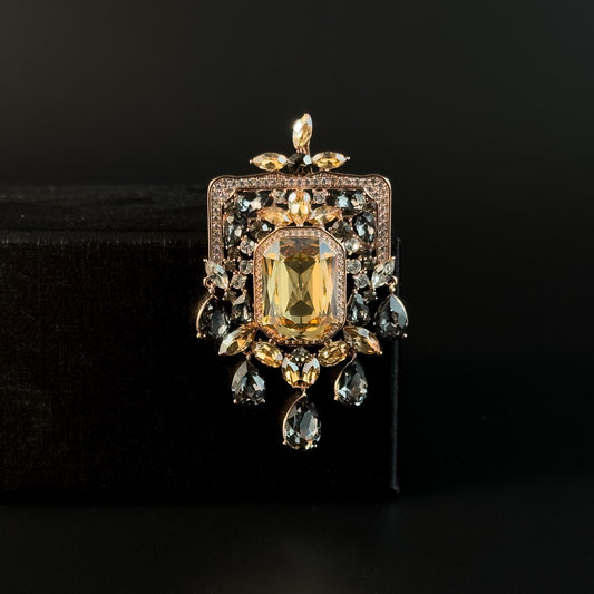 Vintage Champagne-Colored Zircon Pendant Brooch