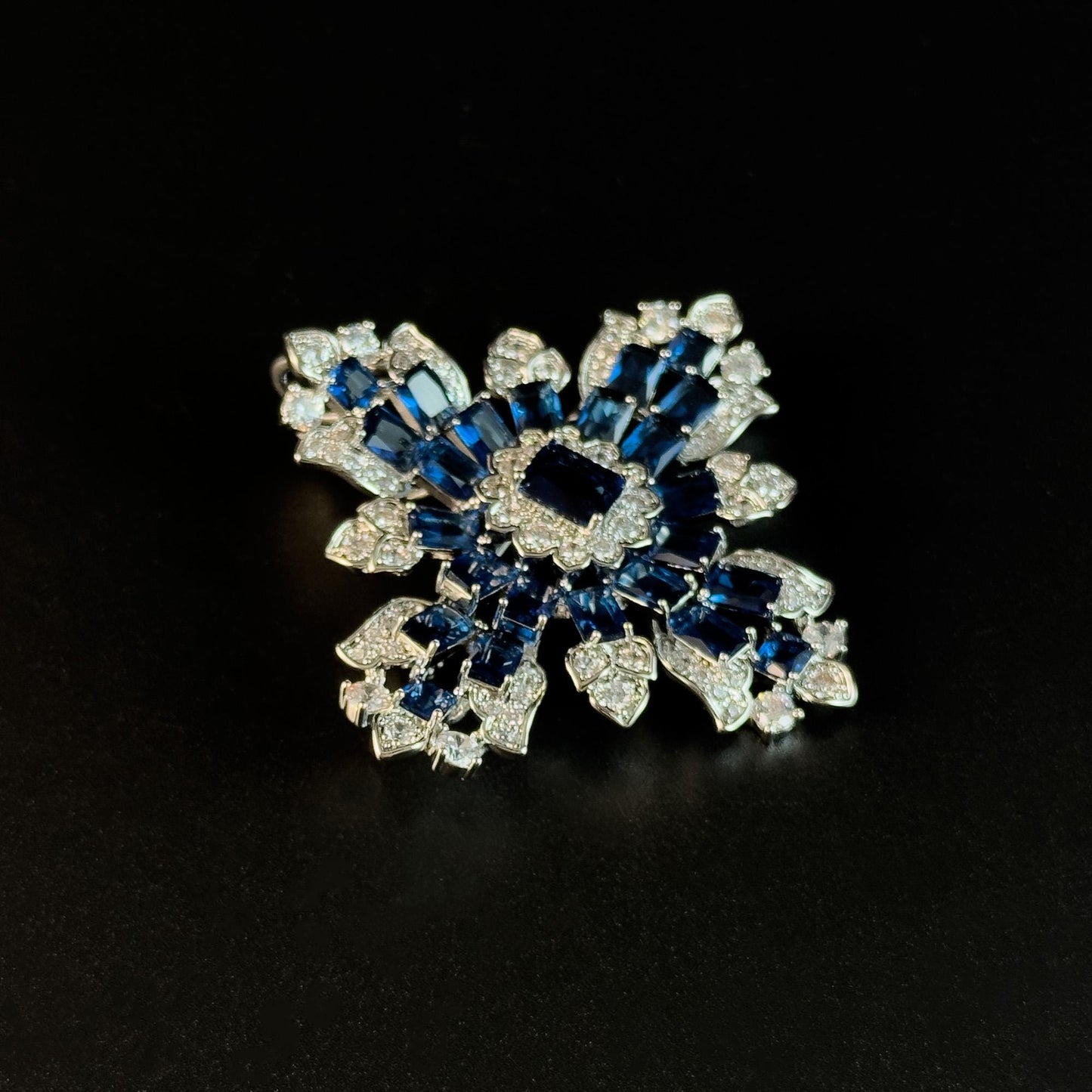 Deep Blue Zircon Cross-Shaped Brooch