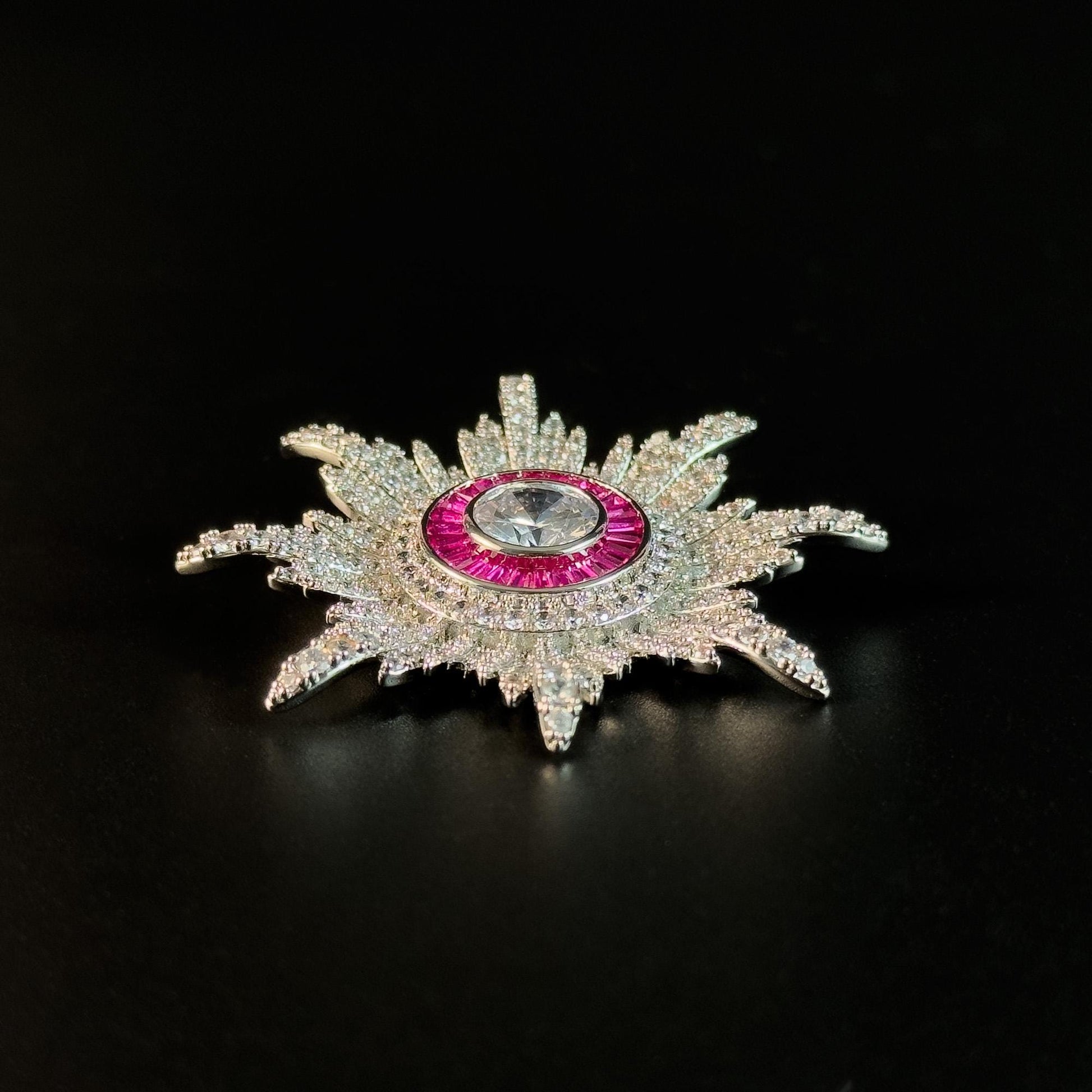 Sparkling Eight-Pointed Star Brooch
