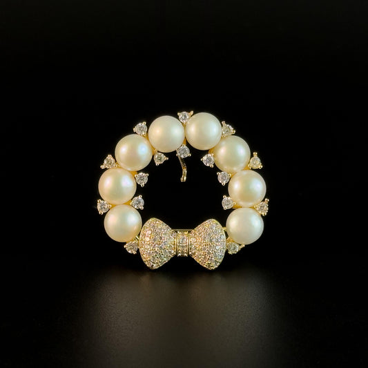 Bow and Pearl Flower Wreath Brooch