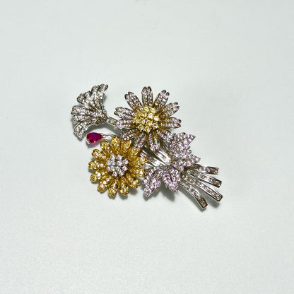 Daisy Bouquet Brooch