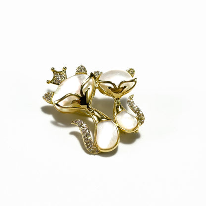 Mother-of-Pearl Crown Fox Brooch