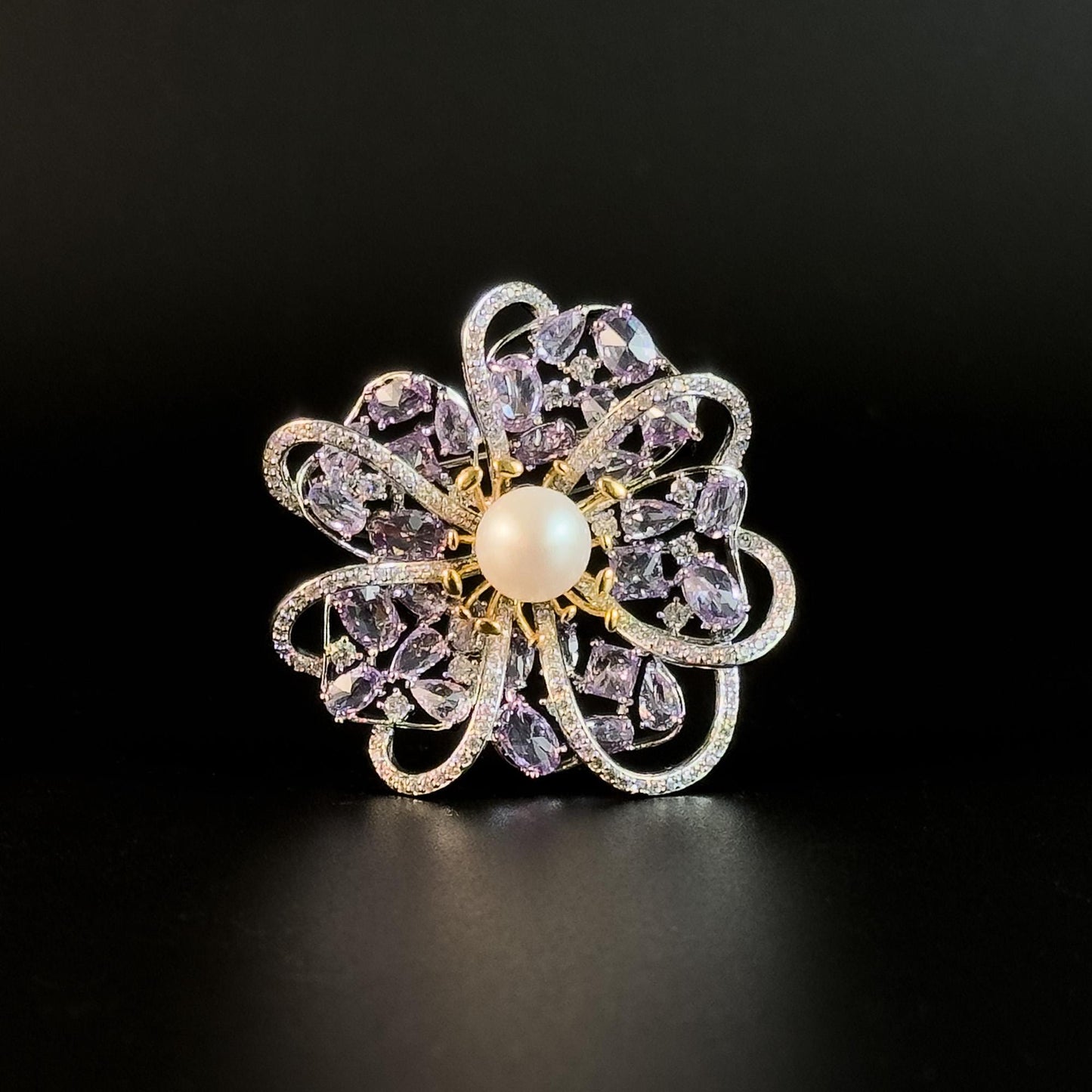 Pearl Flower Brooch