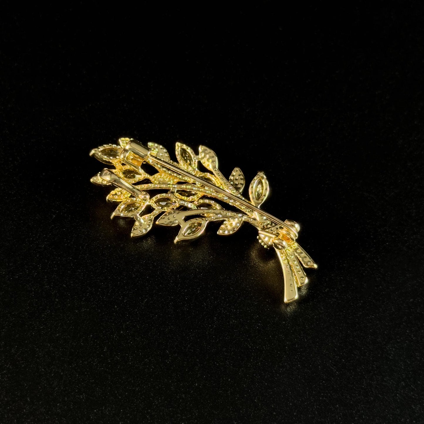 Golden Wheat Ear Brooch