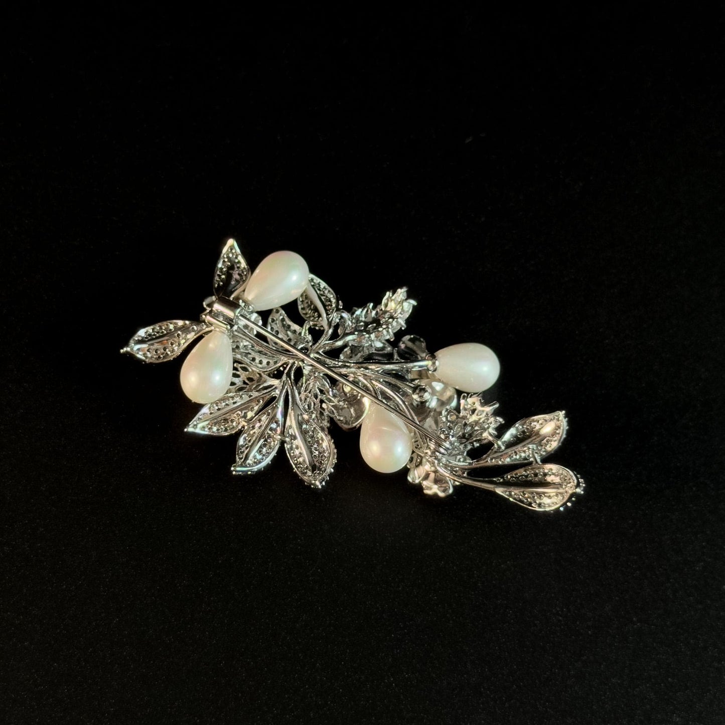 Luxury Silver Floral Brooch with Full Diamonds