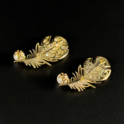 Mother-of-Pearl Feather Brooch
