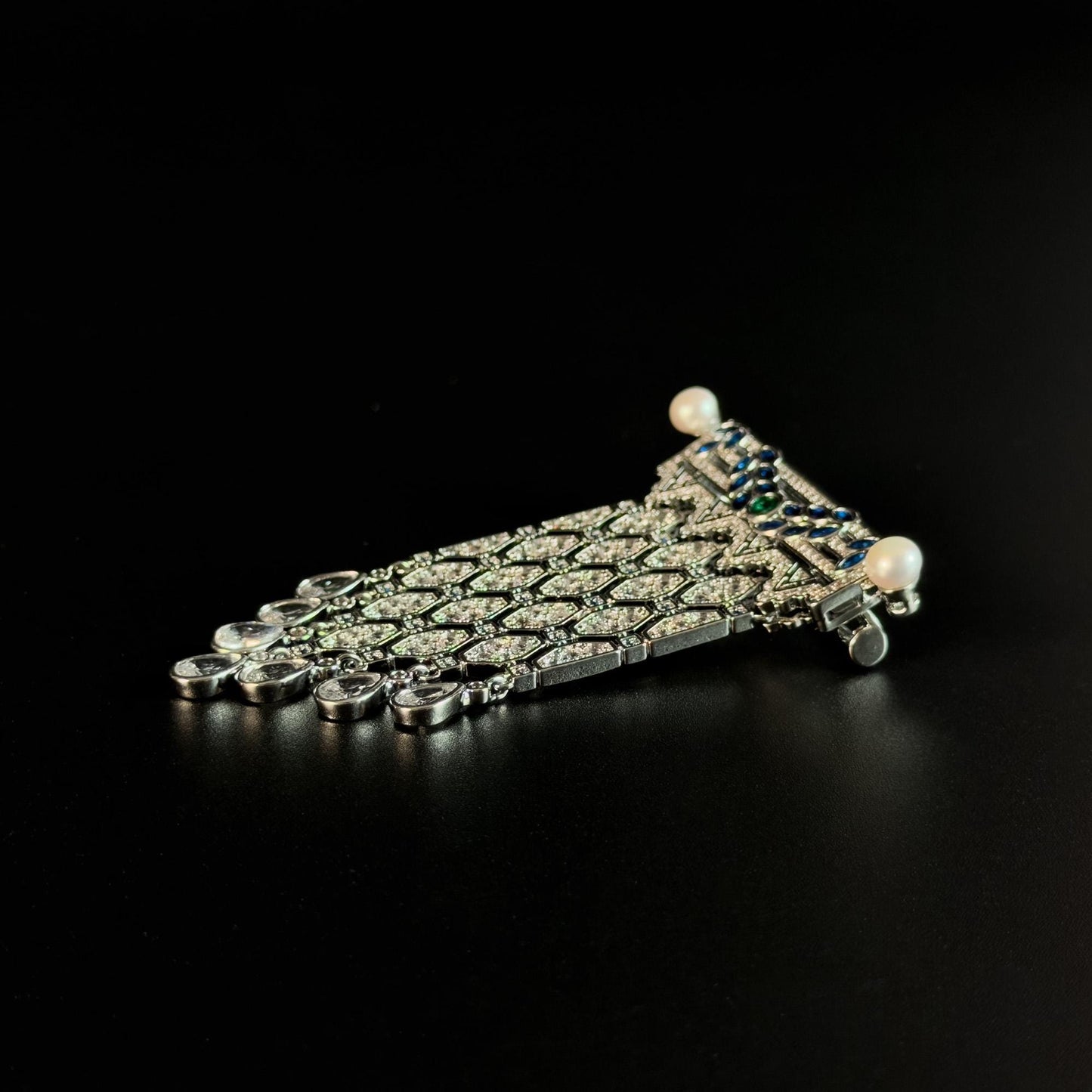 Vintage Pearl Curtain Brooch