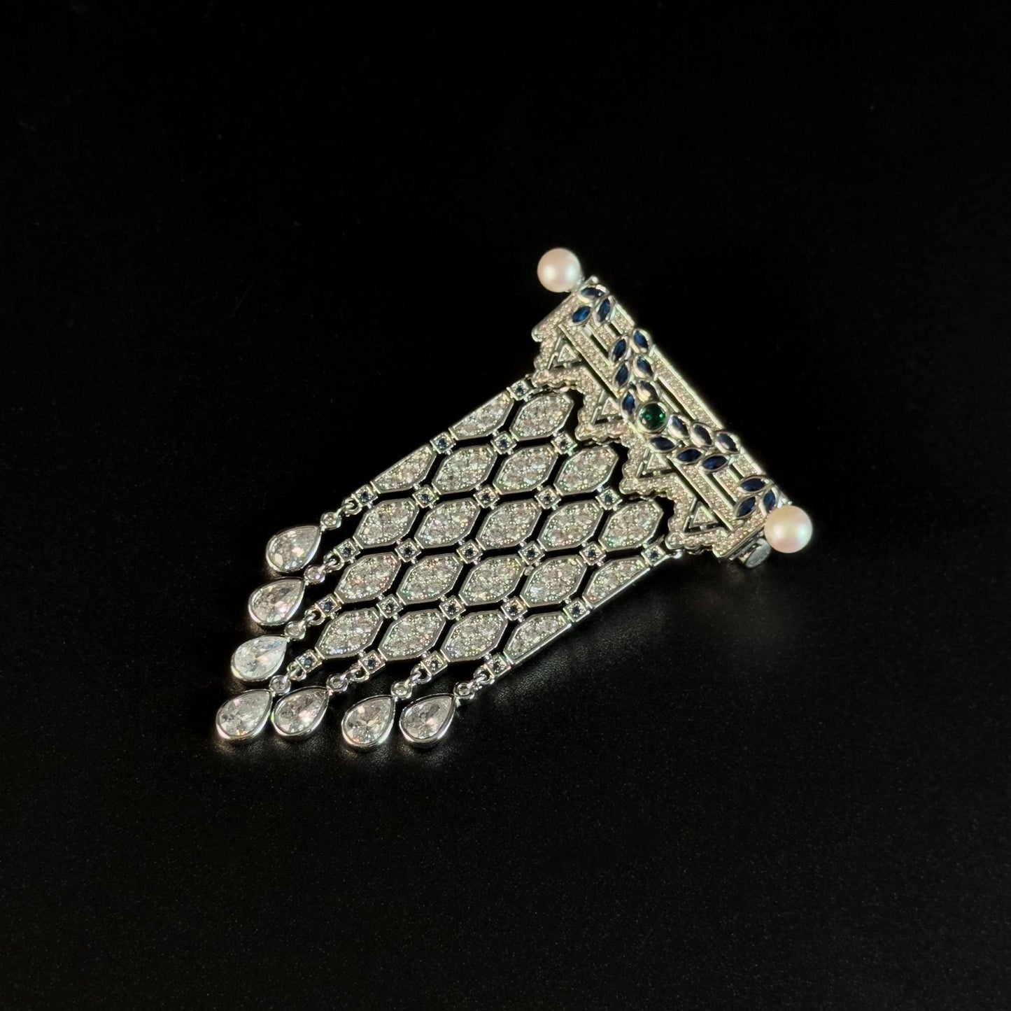 Vintage Pearl Curtain Brooch