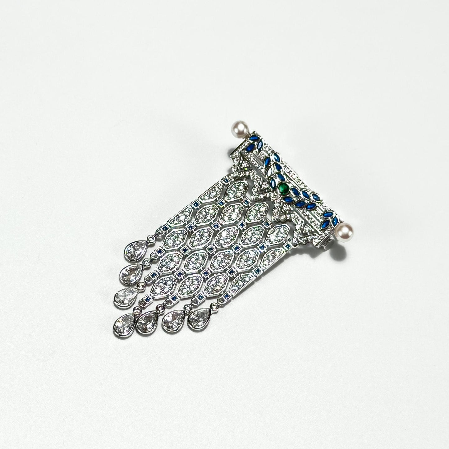 Vintage Pearl Curtain Brooch