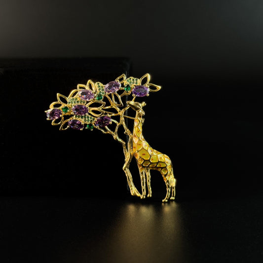 Giraffe Eating Leaves Brooch