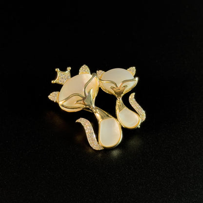 Mother-of-Pearl Crown Fox Brooch