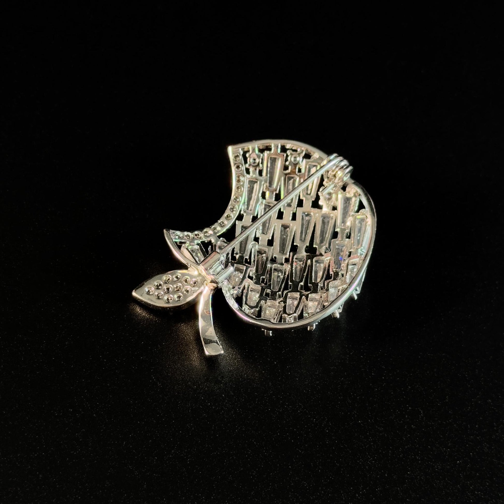Luxury Full Diamond Apple Brooch