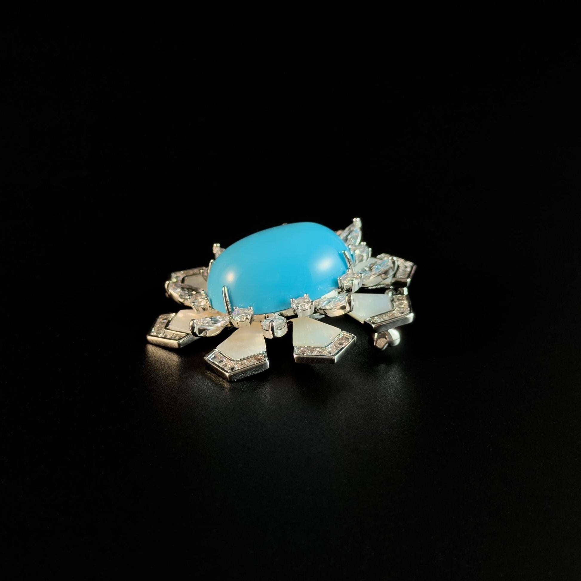 Vintage Sapphire Flower Brooch
