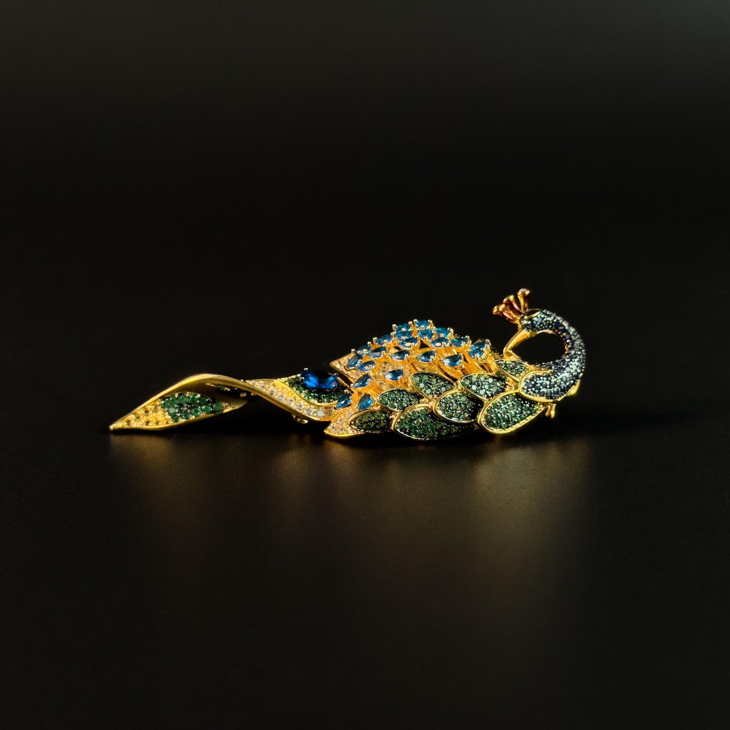 Court-Style Peacock Brooch Fully Rhinestoneed
