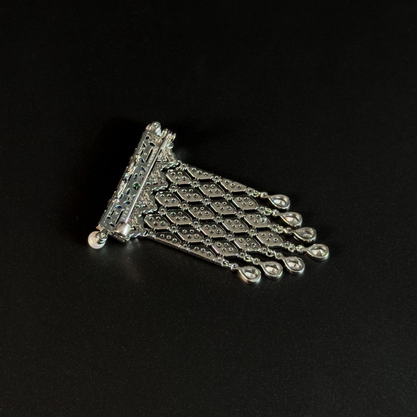 Vintage Pearl Curtain Brooch