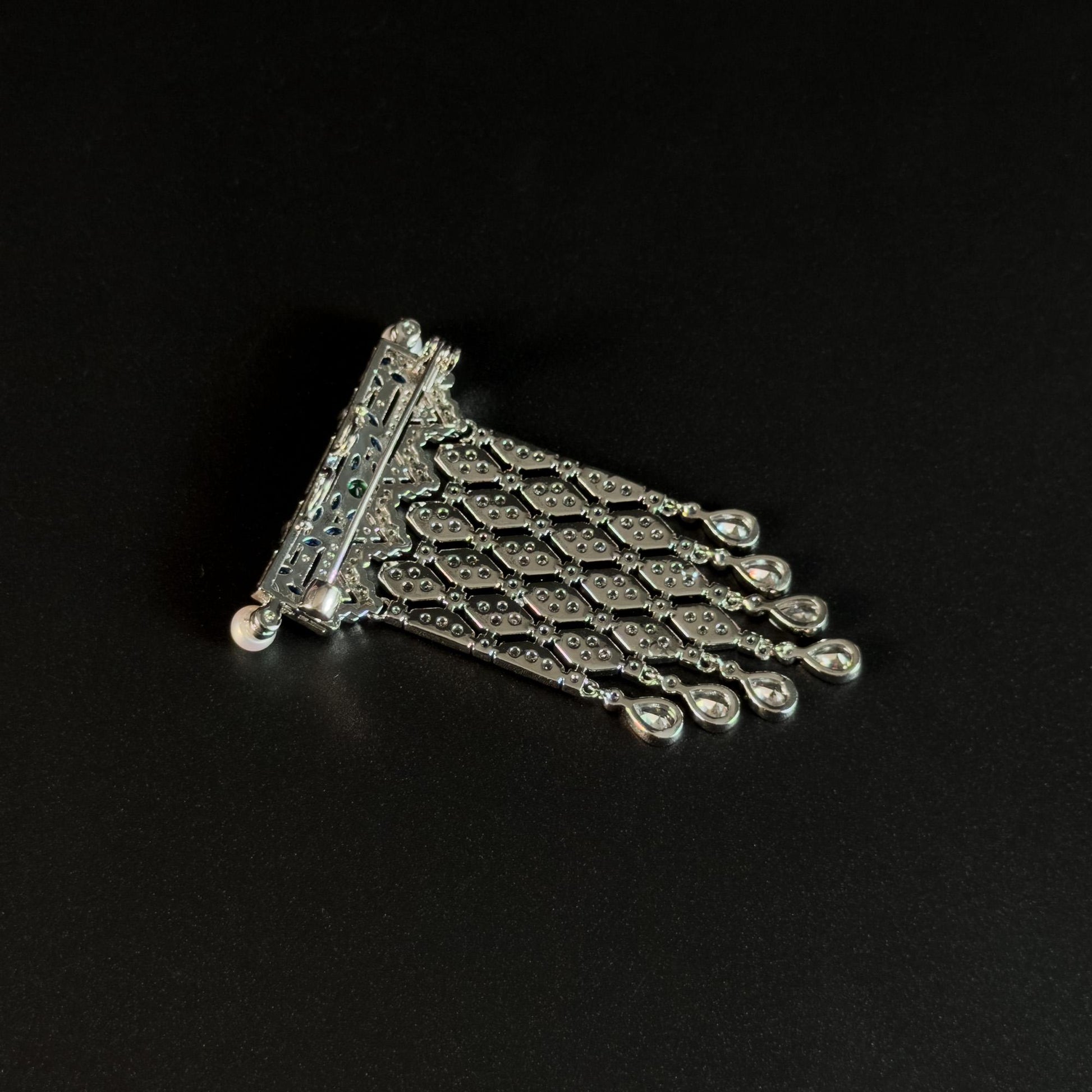 Vintage Pearl Curtain Brooch