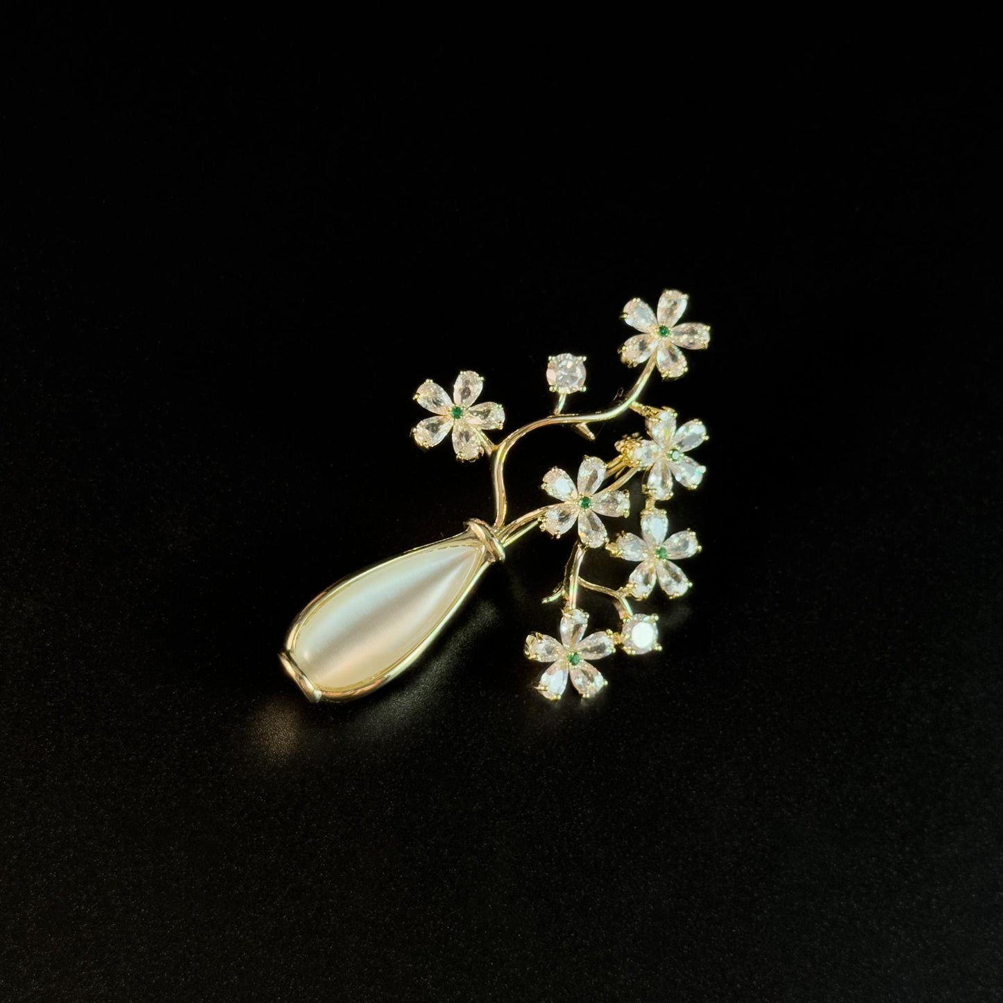 White Vase Bouquet Brooch