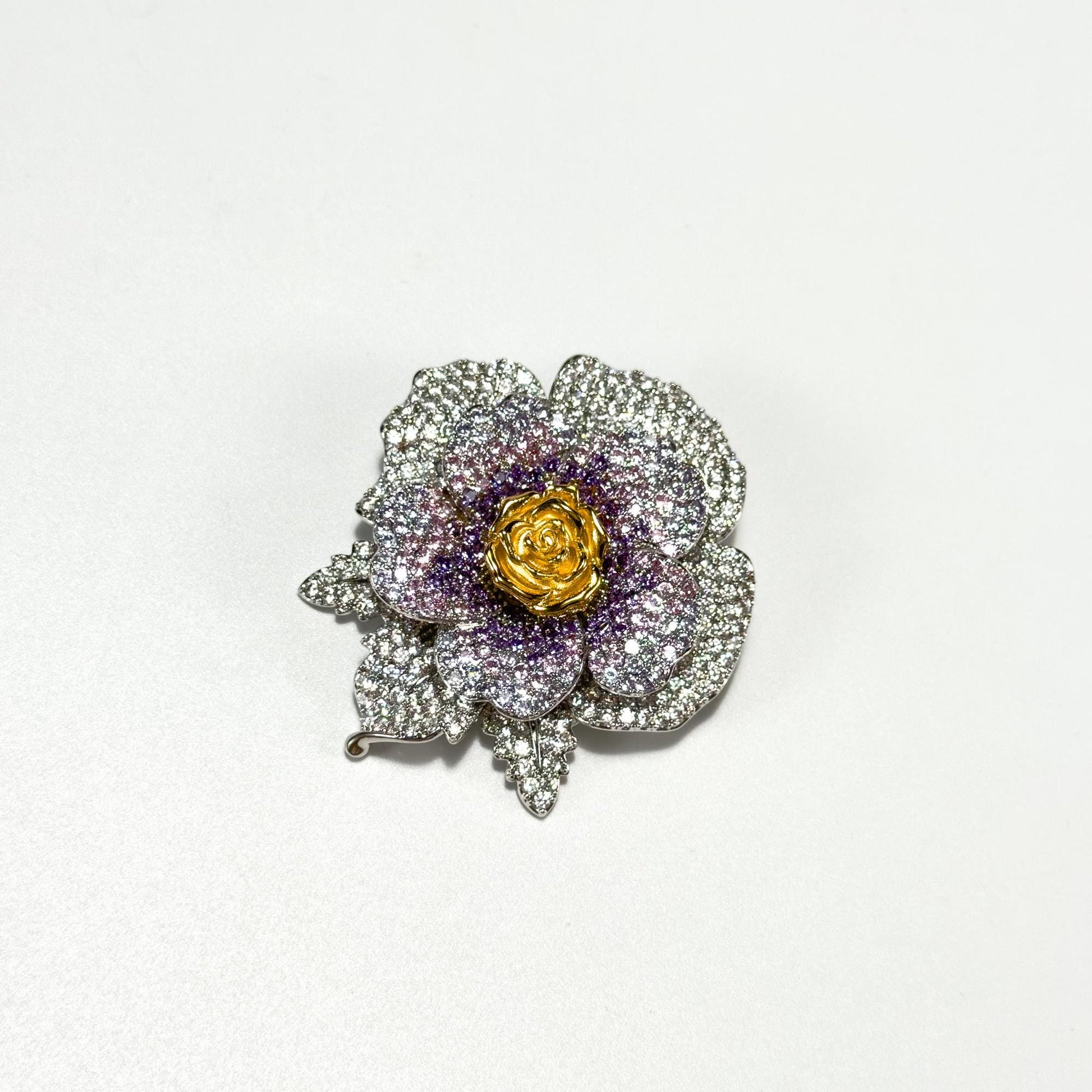 This Brooch Can Be Used as a Rose Brooch