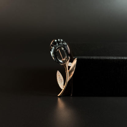 Grey Tulip Bouquet Brooch