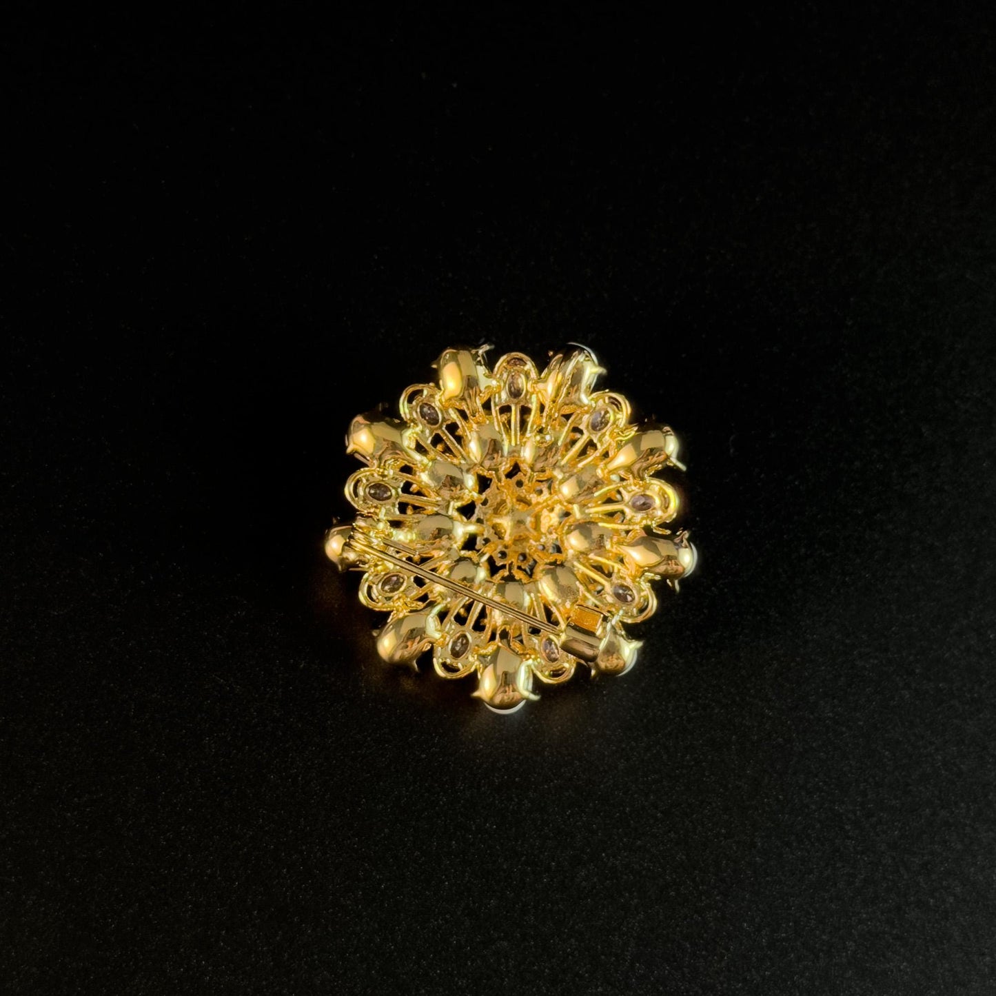 Pearl Flower Brooch
