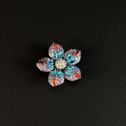 Retro-Style Color-Blocked Five-Petal Flower Magnetic Cufflinks