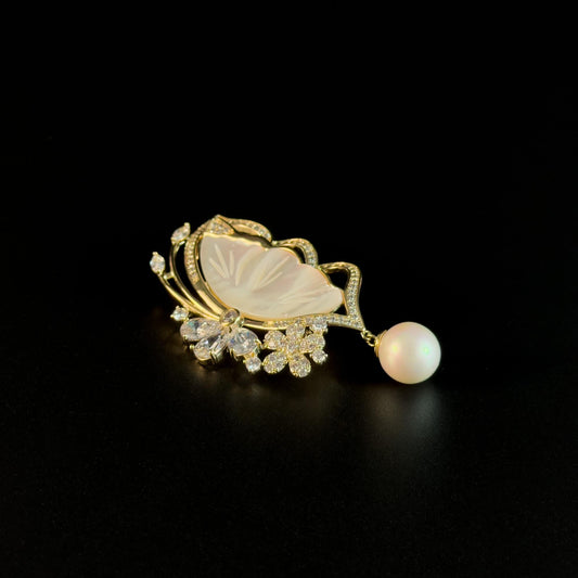Mother-of-Pearl Butterfly Pearl Pendant Brooch