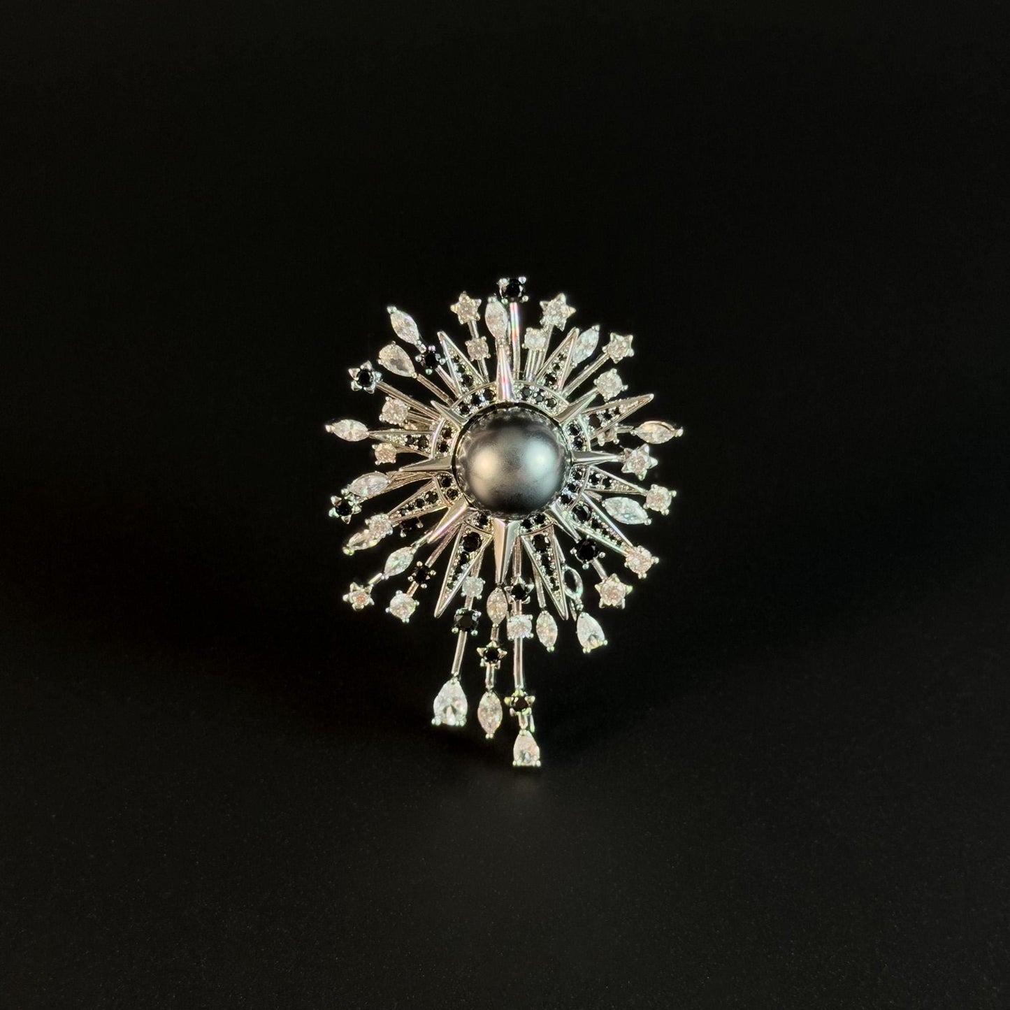 Dazzling Sunflower Black Pearl Brooch
