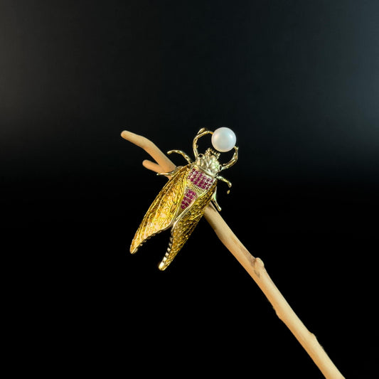 Pearl Cicada Brooch