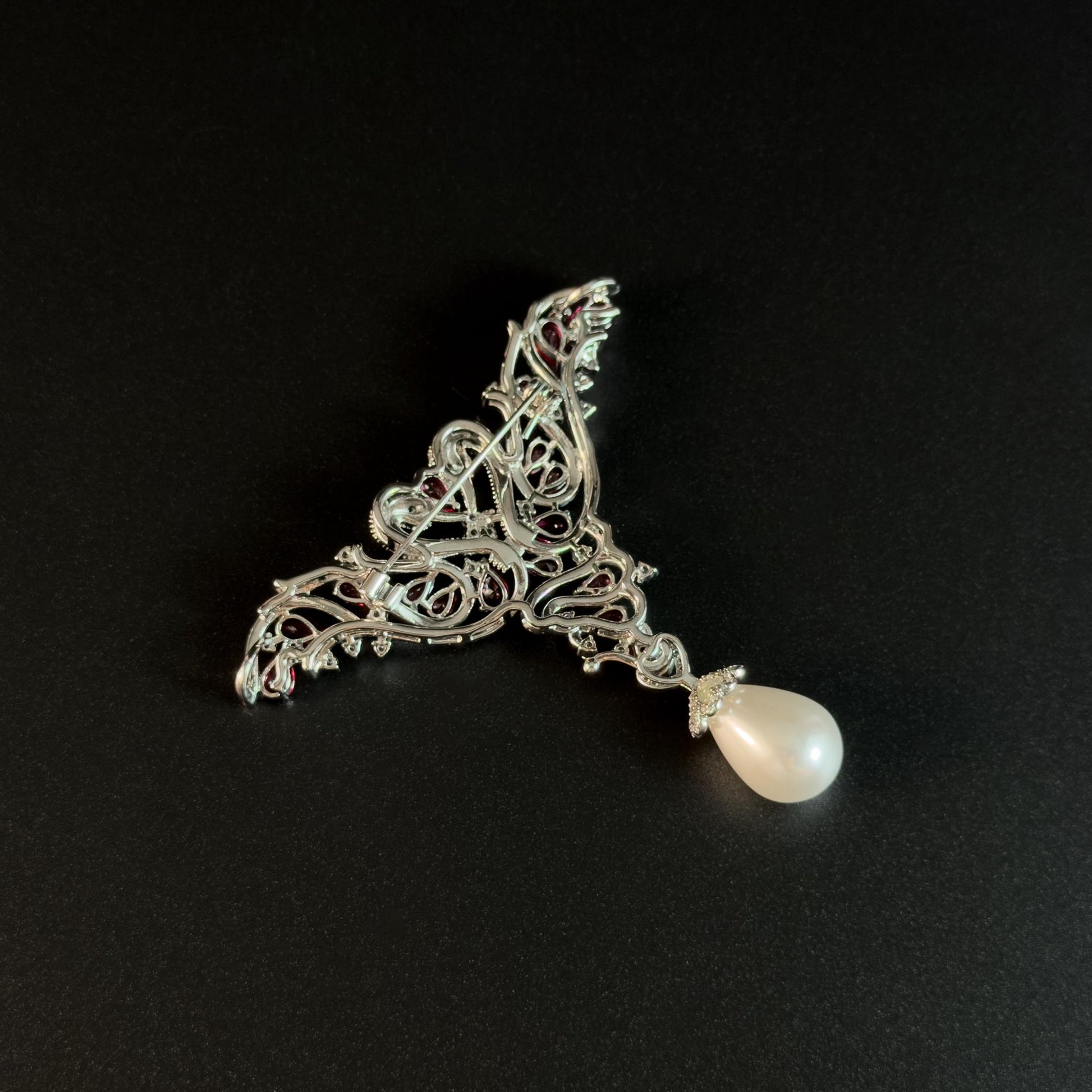 Pink Zircon Double Swan Pearl Pendant Brooch