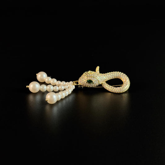 Snake Head Pearl Tassel Brooch