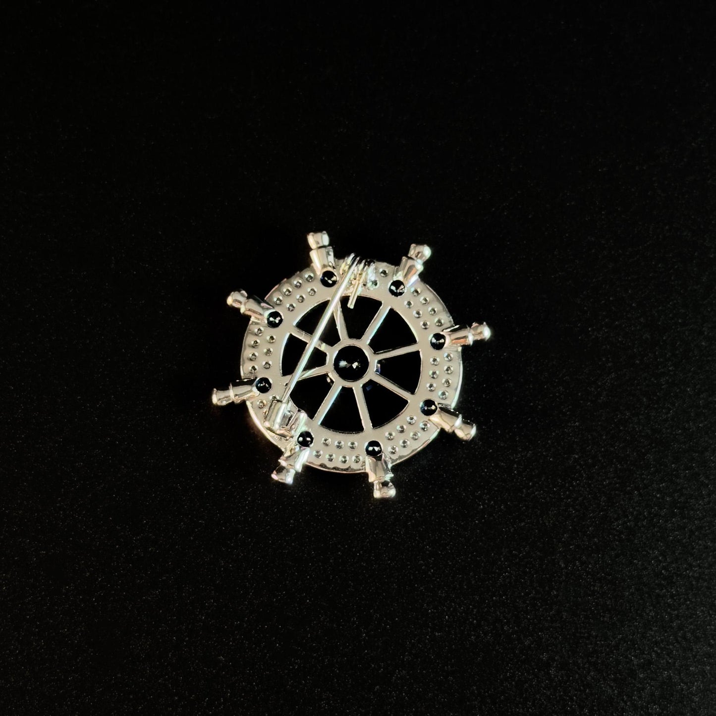 Abderus · Azure Ship's Wheel Brooch