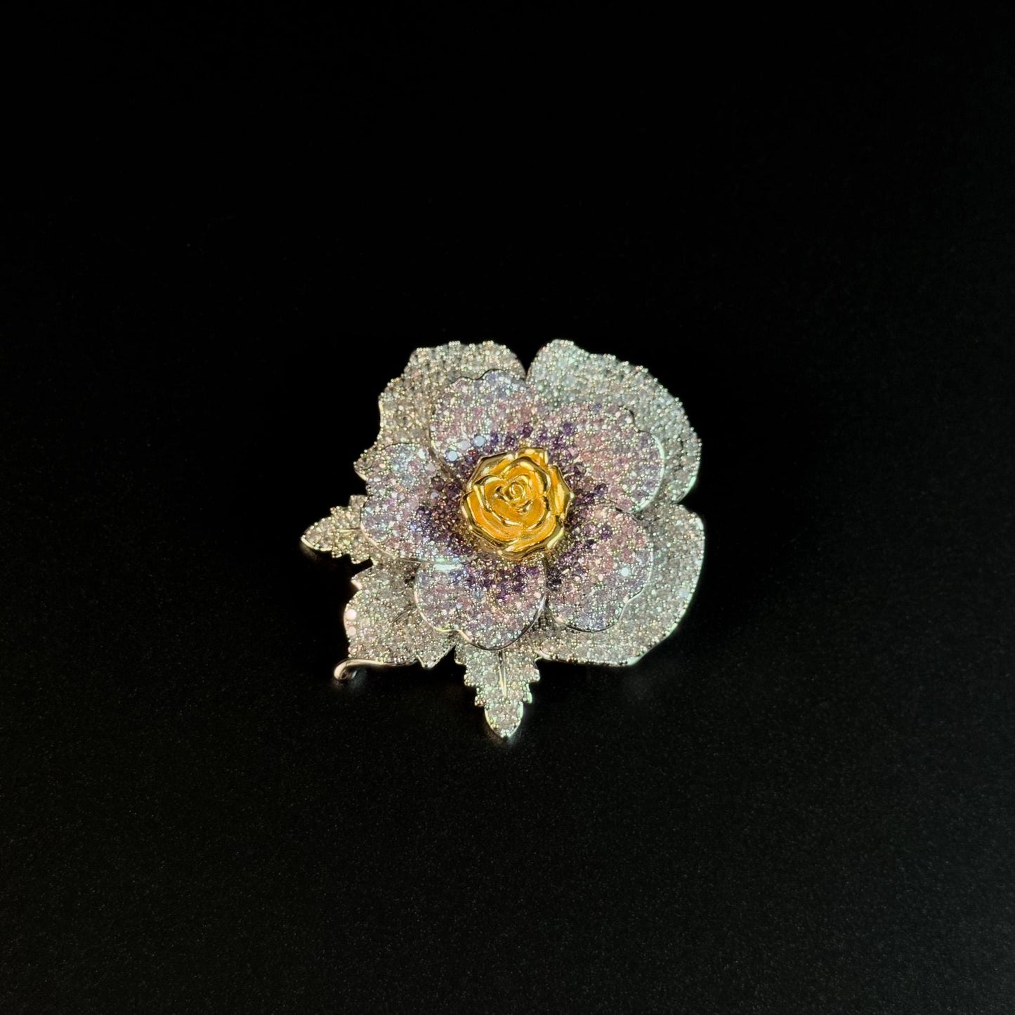This Brooch Can Be Used as a Rose Brooch