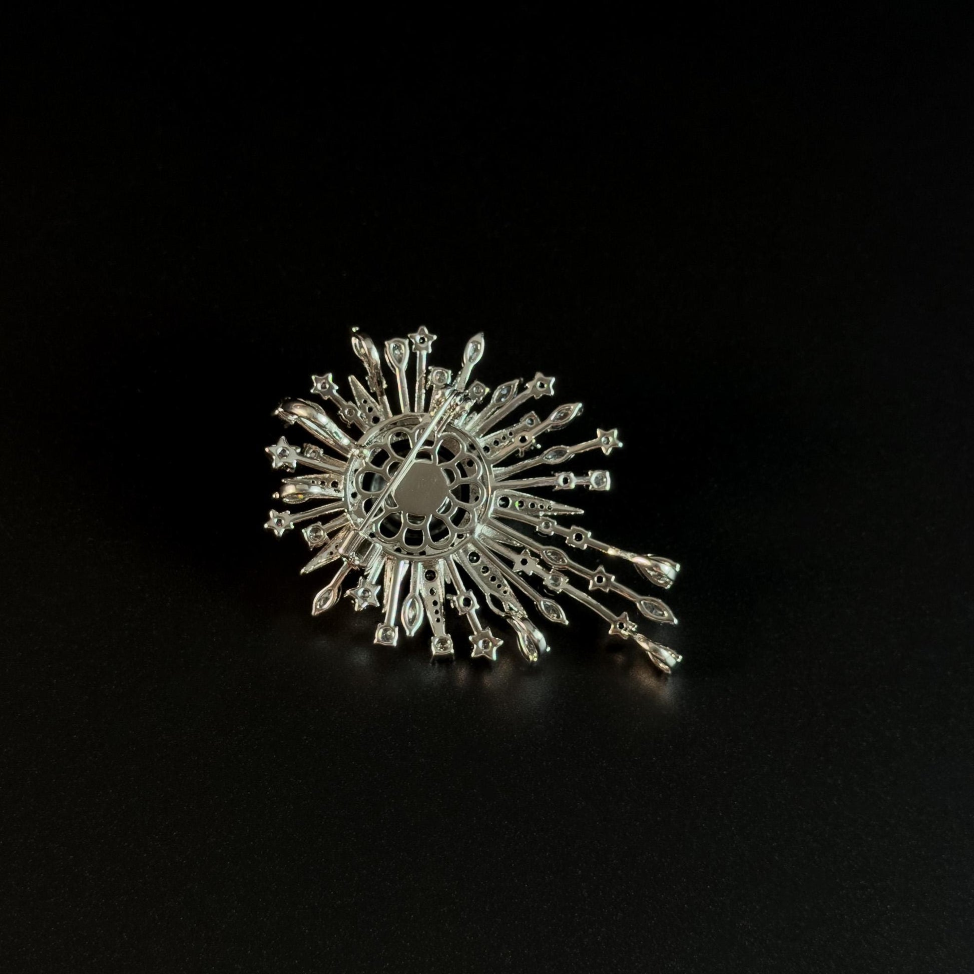 Dazzling Sunflower Black Pearl Brooch