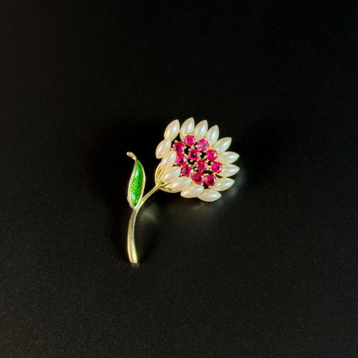 Brooch Featuring a Red Flower Stamen and a White Bouquet; a Floral Brooch; an Elegant Fo