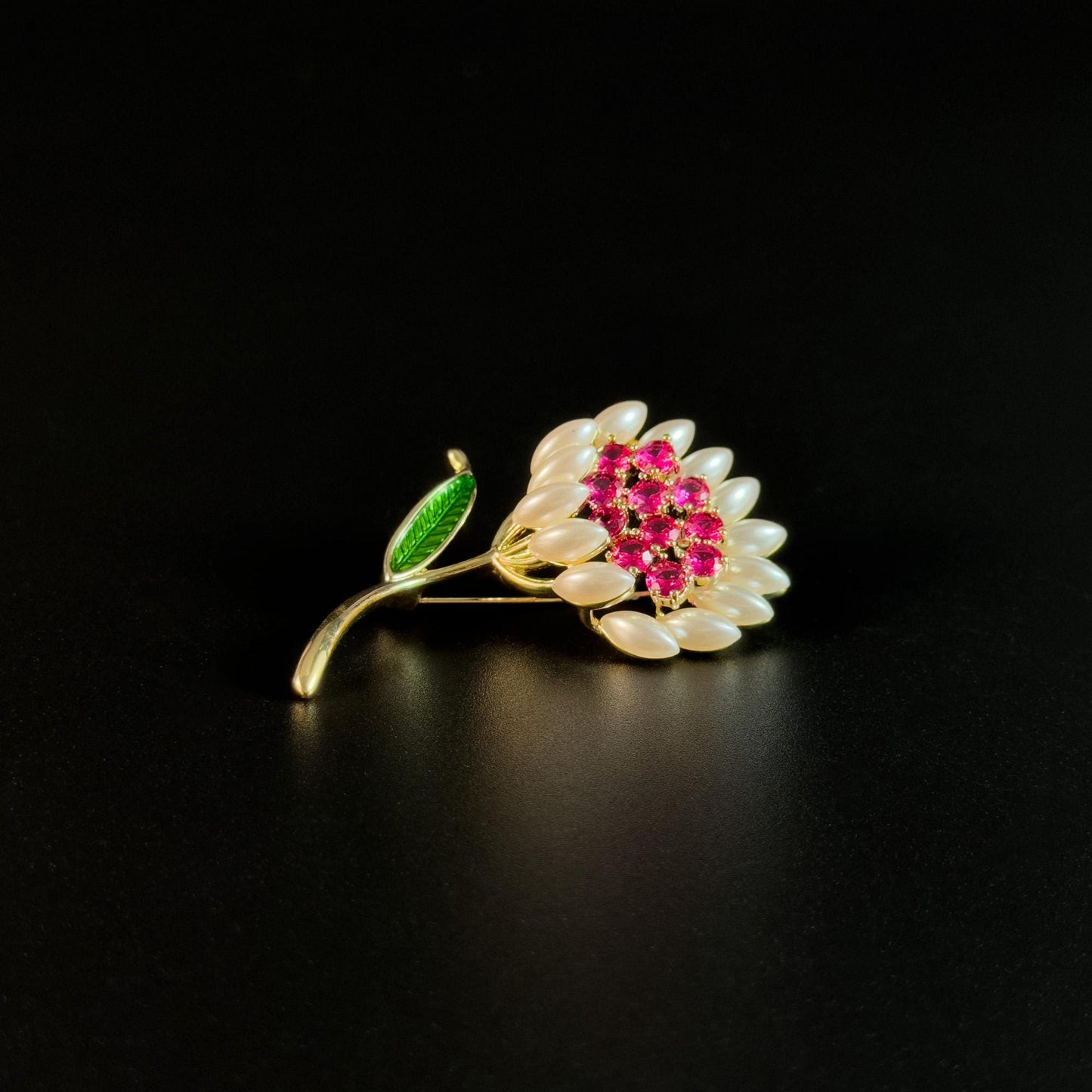 Brooch Featuring a Red Flower Stamen and a White Bouquet; a Floral Brooch; an Elegant Fo