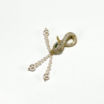 Snake Head Pearl Tassel Brooch