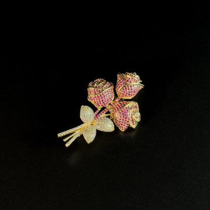Iole · Rose Bouquet Brooch