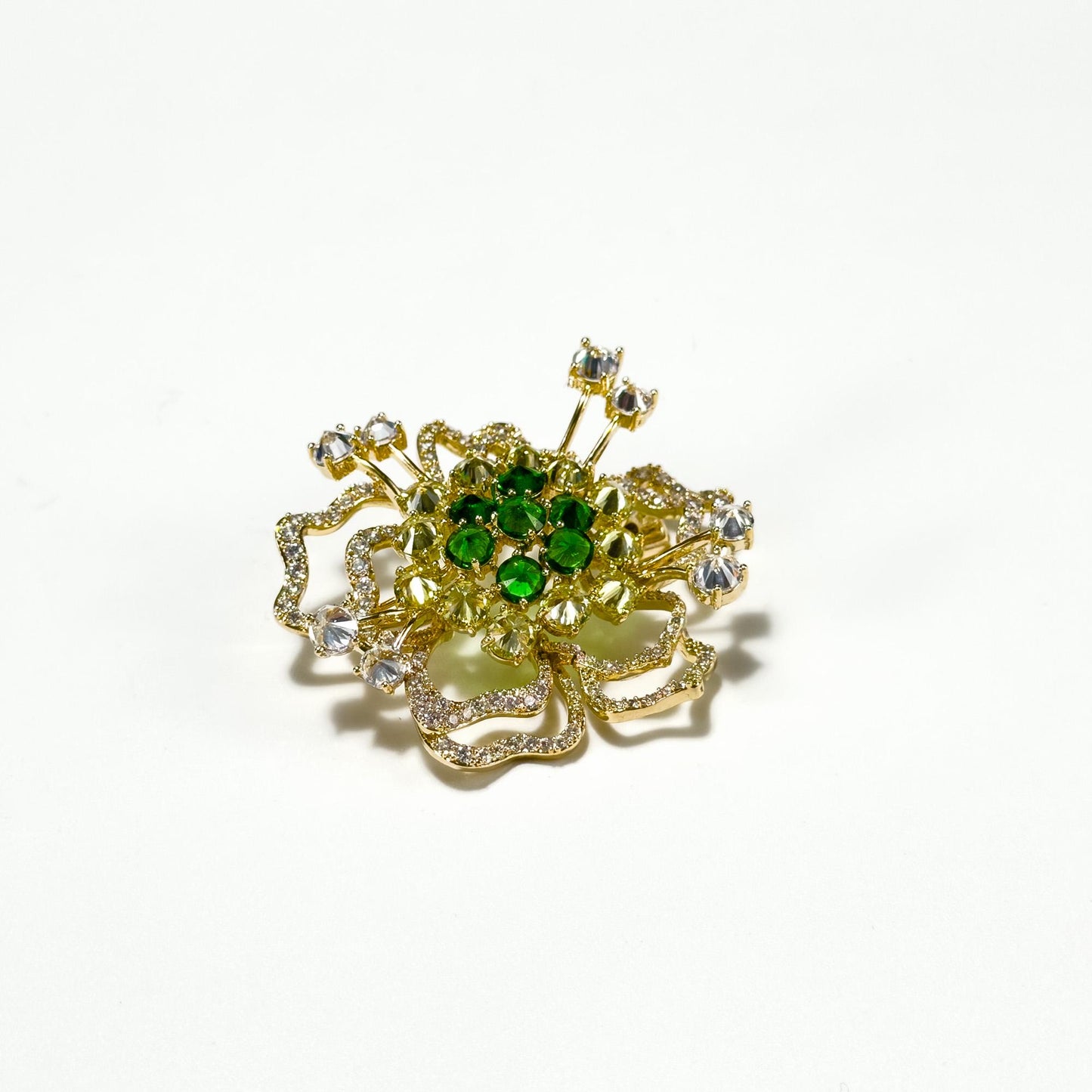 Asius · Verdant Openwork Flower Brooch