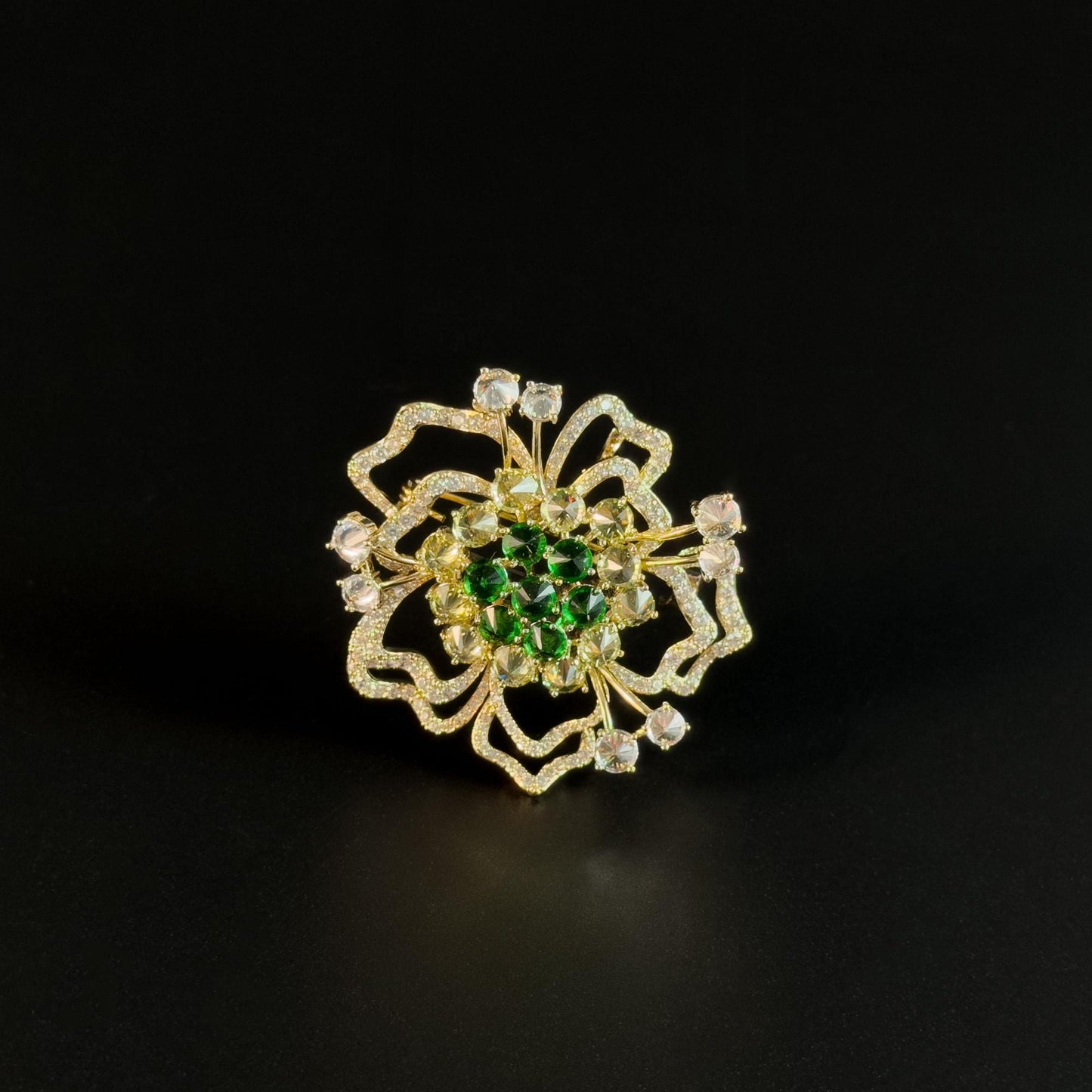 Asius · Verdant Openwork Flower Brooch