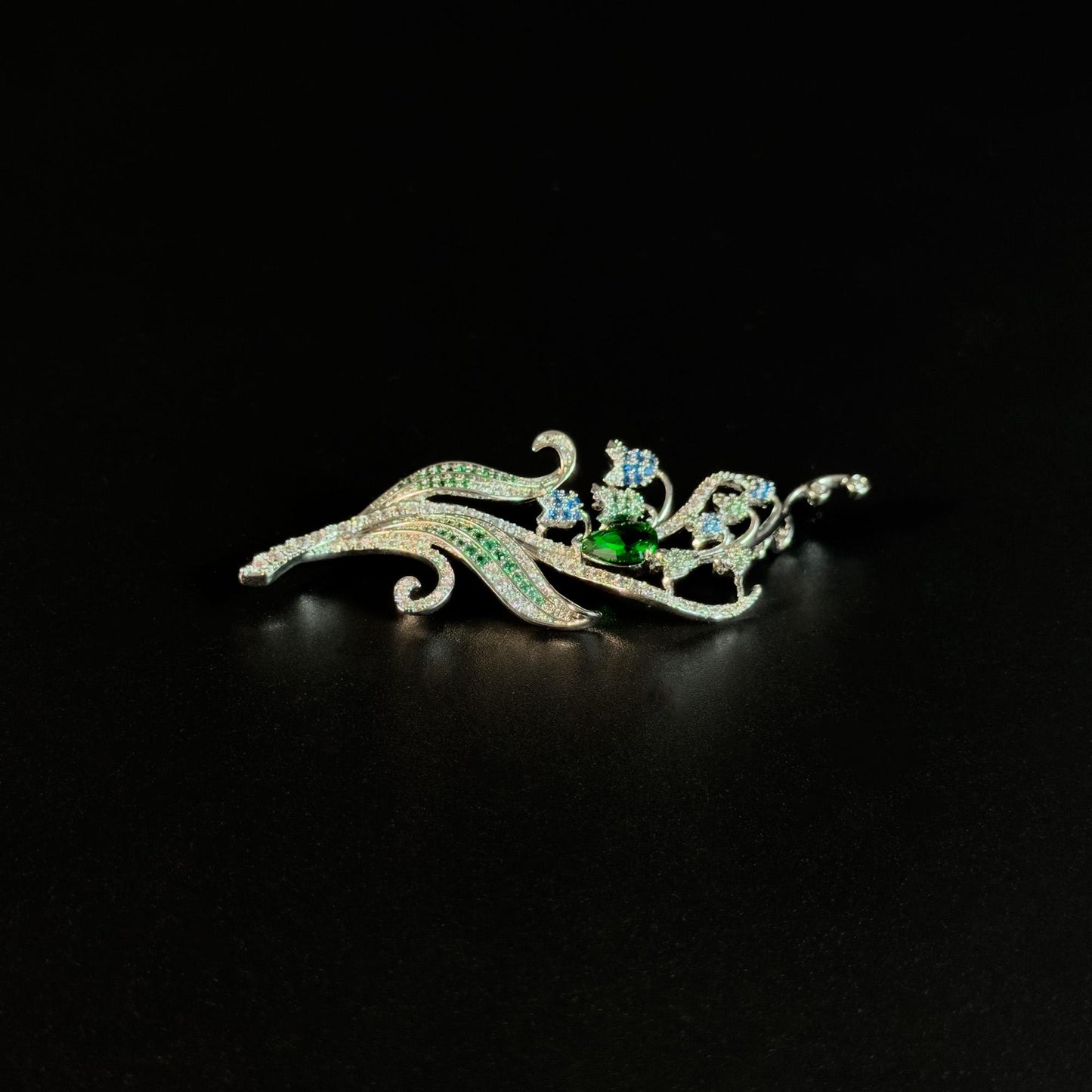 Amycus · Verdant Lily of the Valley Brooch