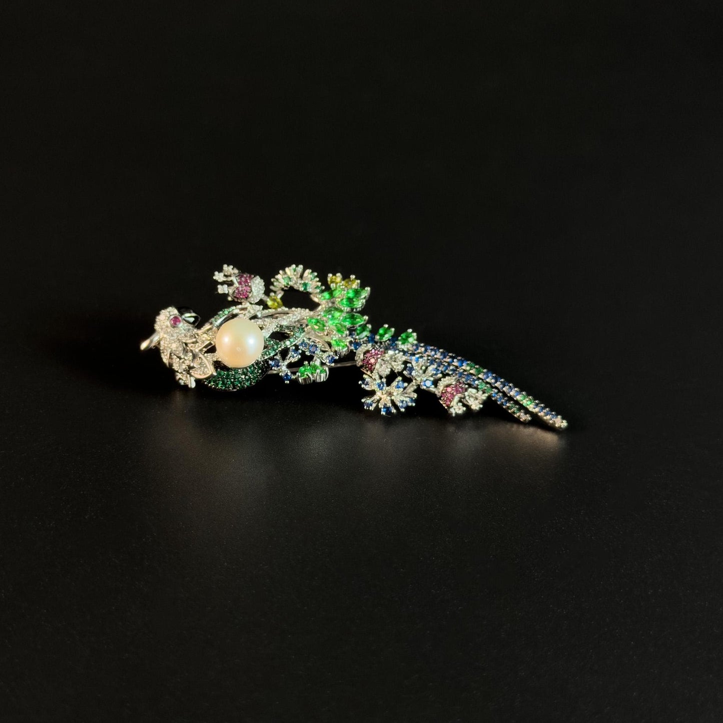 Agapenor · Verdant Long-Tailed Bird Brooch