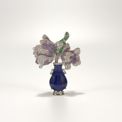 Arcesius · Azure Vase Brooch