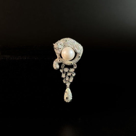 Andraemon · Moonlit Leopard Pendant Brooch