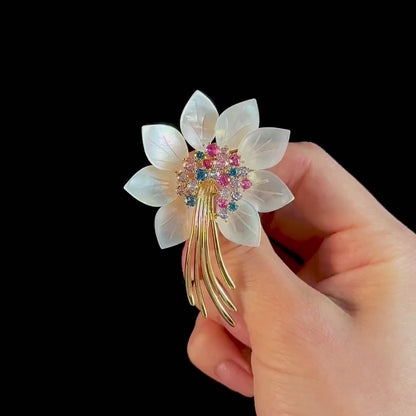 Elegant and Luxurious White Mother-of-Pearl Rhinestone Flower Brooch