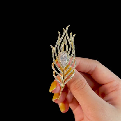 French-Style Openwork Heavy Feather Brooch