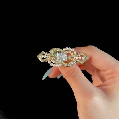 Court-Style Pearl Brooch