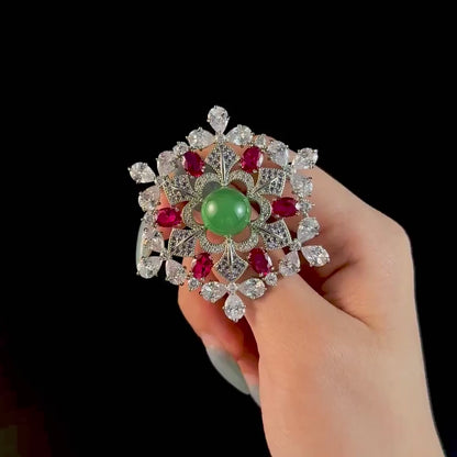 Court-Style Emerald Snowflake Brooch