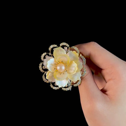 Gold Seashell Flower Brooch