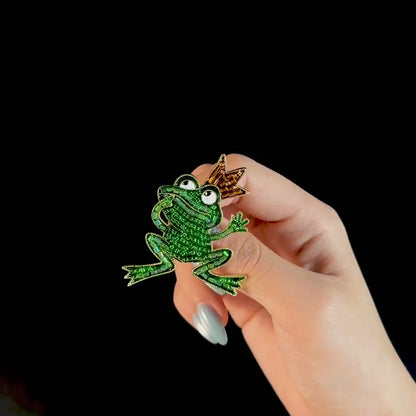 Green Frog Brooch